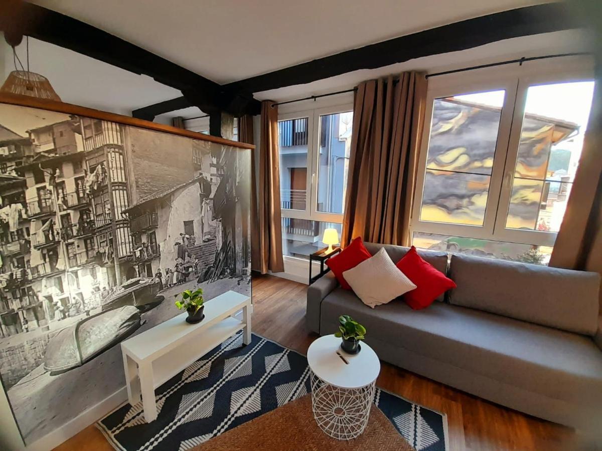 Andra Mari Apartamentu Turistikoak Бермео Экстерьер фото
