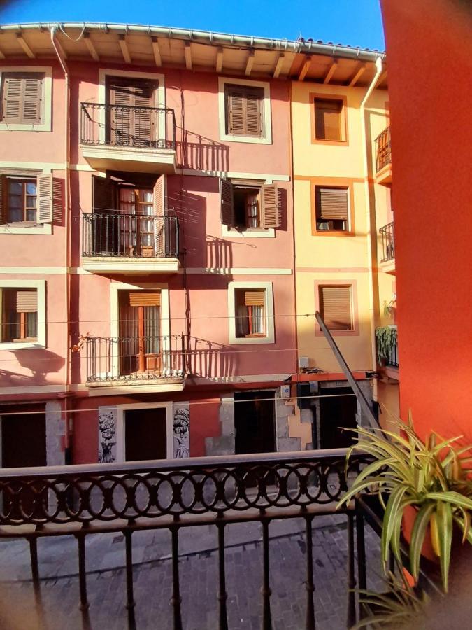 Andra Mari Apartamentu Turistikoak Бермео Экстерьер фото