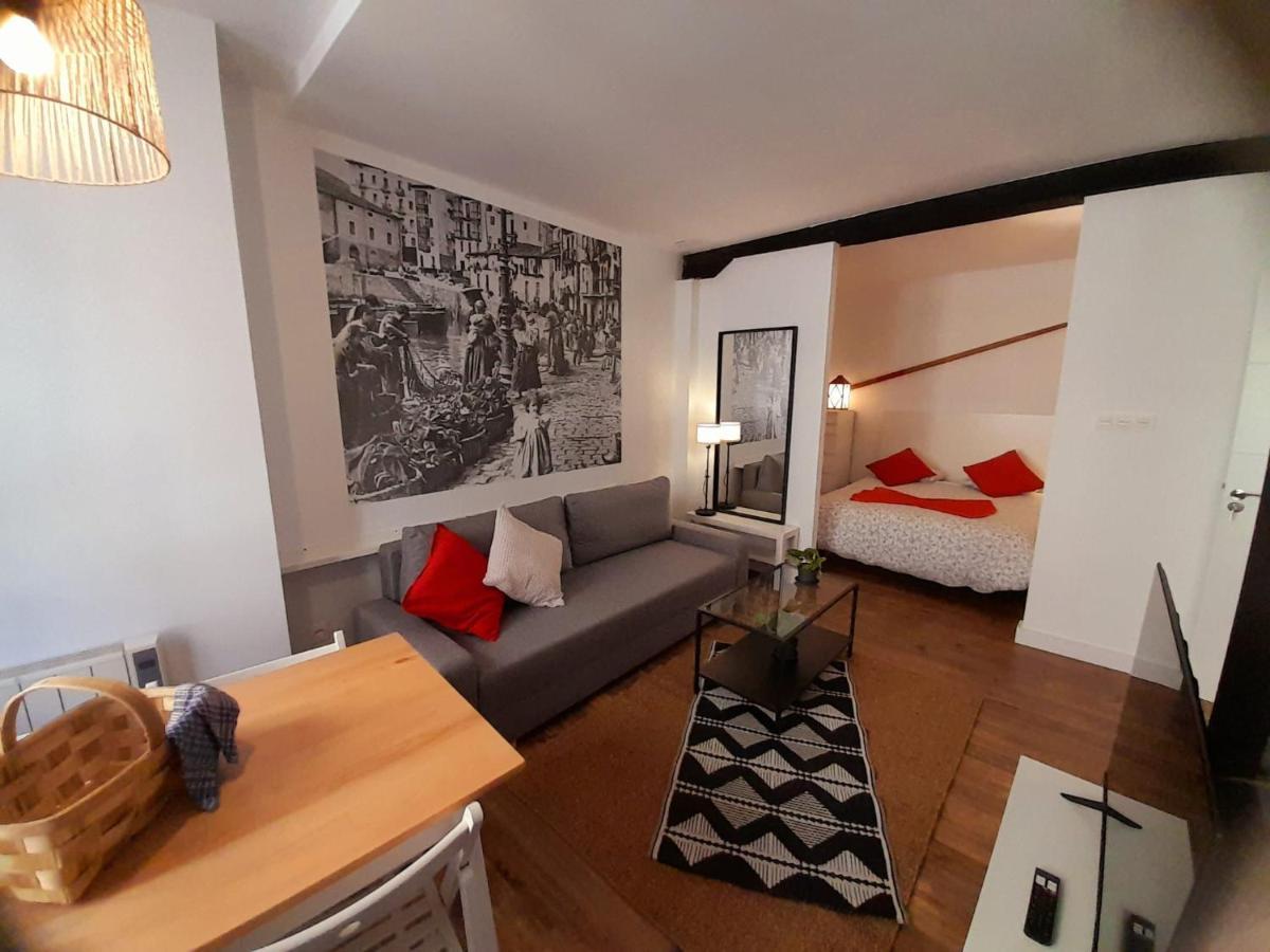 Andra Mari Apartamentu Turistikoak Бермео Экстерьер фото