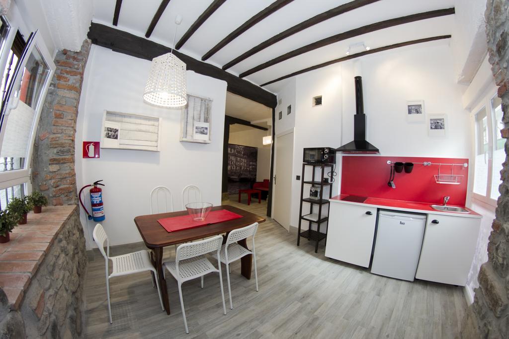 Andra Mari Apartamentu Turistikoak Бермео Номер фото