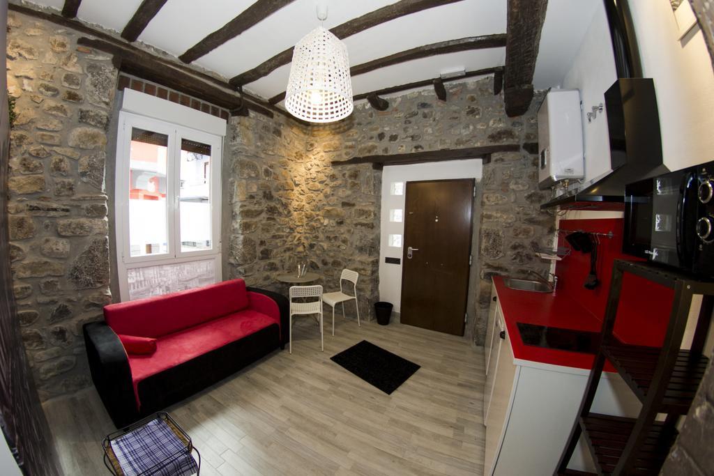Andra Mari Apartamentu Turistikoak Бермео Номер фото