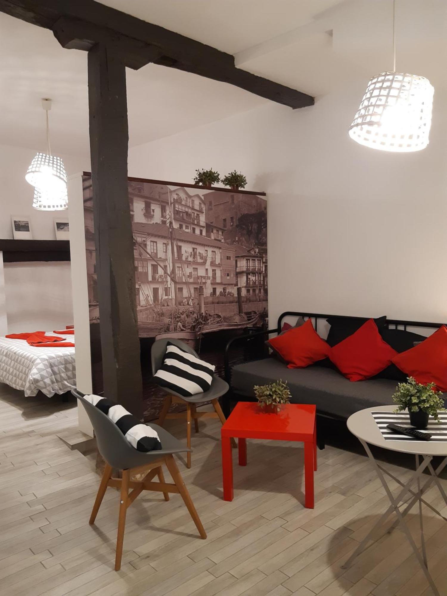 Andra Mari Apartamentu Turistikoak Бермео Экстерьер фото